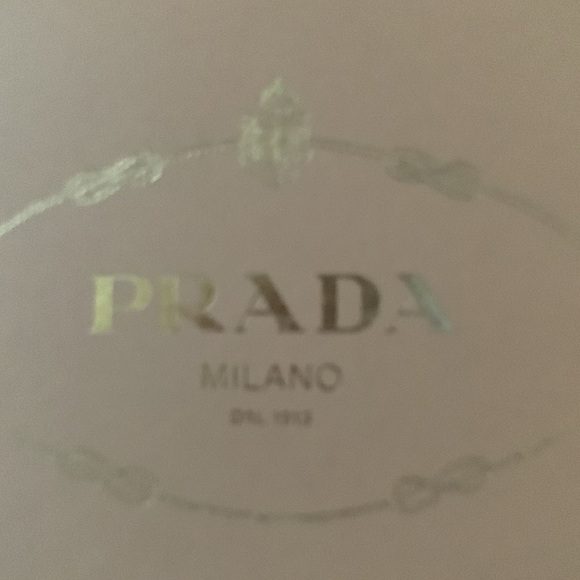 Authentic Prada Patent Leather 2" Pumps Green in Box 39.5 - 9 Never Worn Teal - Picture 5 of 7